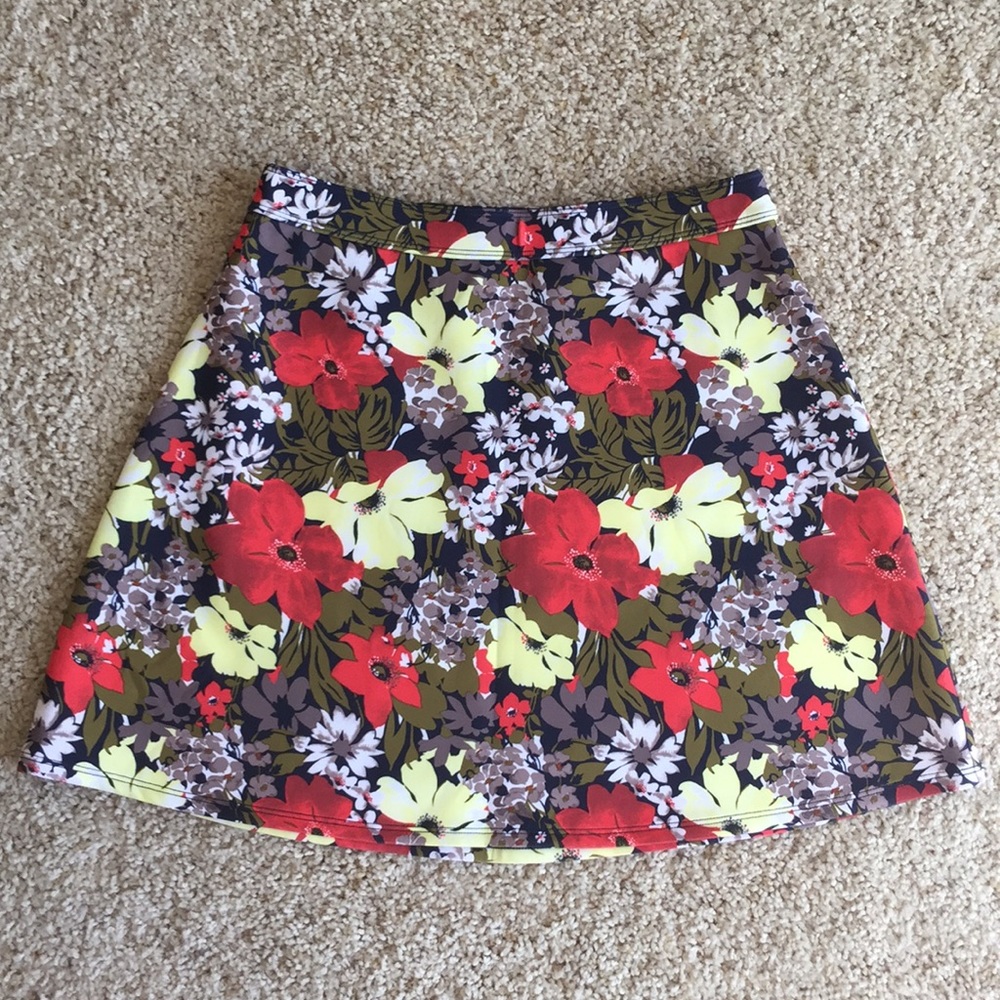 NWOT [Abercrombie & Fitch] Floral 2-Piece - XS/S - Picture 5 of 6
